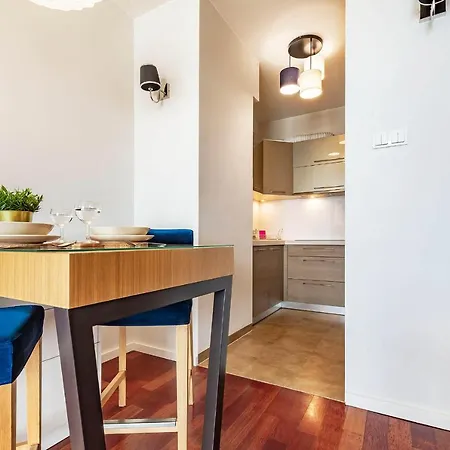 Apartment Vacationclub - Sea Towers Apartament 73 Gdynia